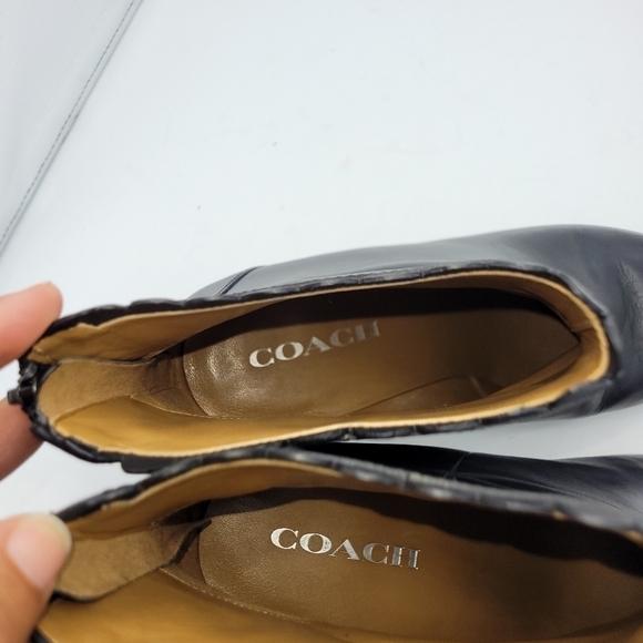 Coach Terence Scallop Soft Shine Calf Ankle Boots in Black Leather Size 10 B - Picture 14 of 16